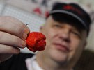 Odrda chilli papriek Trinidad Moruga Scorpion je druhou nejplivj na...