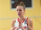 eská basketbalistka Kateina Elhotová v zápase s Dánskem.