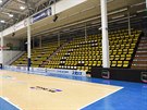 Dínská hala se v pondlí 16. listopadu 2020 zase dokala basketbalu, na derby...