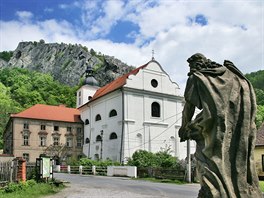 Svat� Jan pod Skalou: Sk�ly a baroko