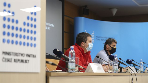 Jan Ham��ek na st�ede�n�m jedn�n� �st�edn�ho krizov�ho �t�bu. (11. listopadu 2020)