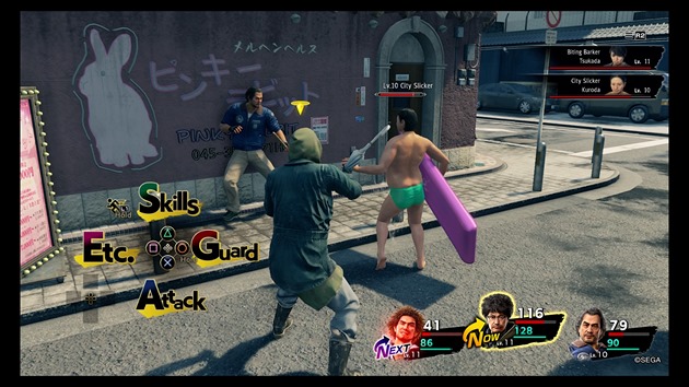 Ono tady v�bec naraz�te ne nejr�zn�j�� podivn� t�pky.