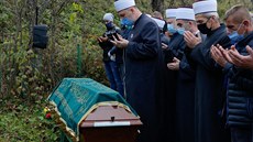 Poheb kandidáta bosácké Strany demokratické akce (SDA) Mirsada Peca. (16....