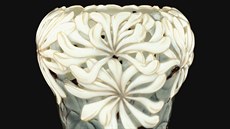 Váza  Kytice vyrobená kolem roku 1905 dánskou porcelánkou Bing &...