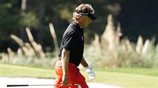 Nmecký veterán Bernhard Langer bhem Masters v August