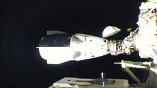 Lo Crew Drahgon je pipojena k ISS