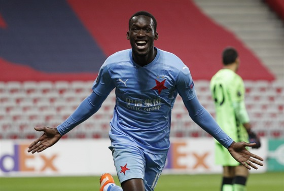 Abdellah Sima se raduje z gólu proti Nice.
