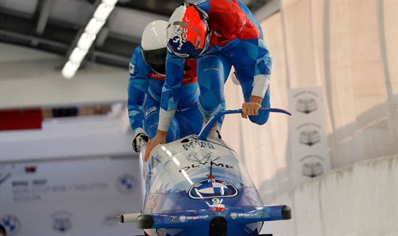 Dominik Dvoák a Dominik Suchý na startu nedlního závodu v Siguld.