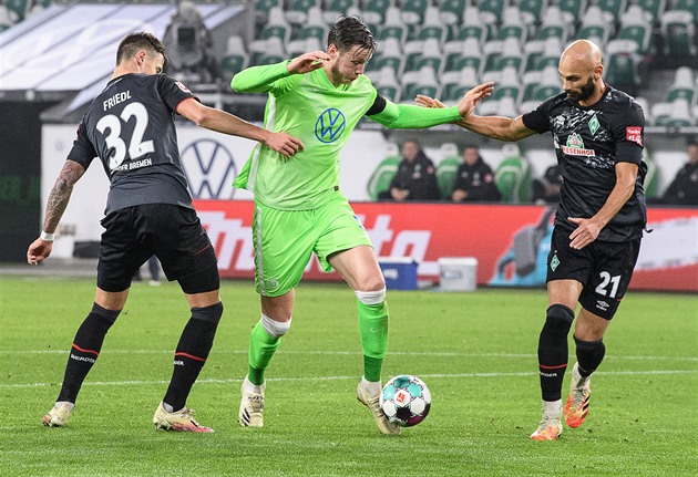 Wolfsburg nastřílel Pavlenkovi pět gólů a v bundeslize zůstává neporažený