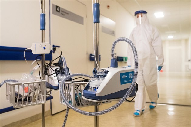Krajská nemocnice Tomáe Bati získala nové pístroje na podporu dýchání.