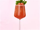 Strawberry sekt fizz