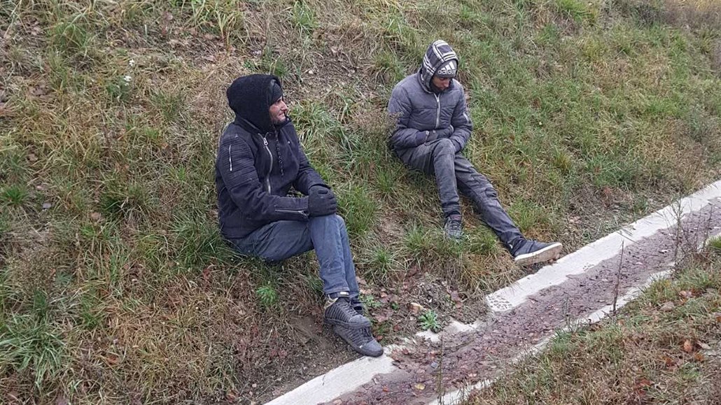 Policie chytla dva Maročany na D1. Přijeli v návěsu zahraničního kamionu