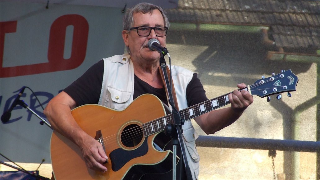Zemřel muzikant František Prošek. Spoluhráč Ivana Mládka podlehl koronaviru