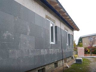 Izolační práce během realizace