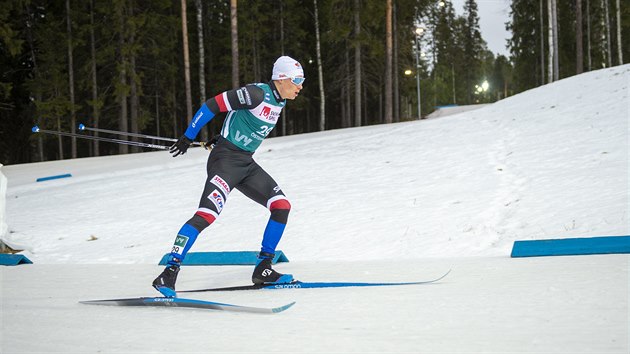 Český běžec na lyžích Martin Novák v akci