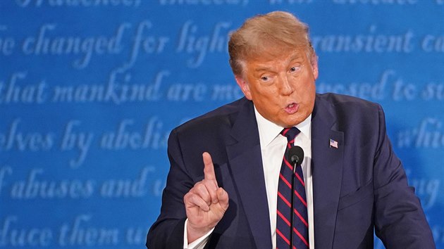 Prezident Donald Trump v předvolební debatě se svým soupeřem Joem Bidenem (30. září 2020)