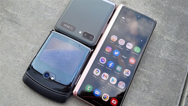 Motorola Razr 5G, Samsung Galaxy Z Flip 5G a Galaxy Z Fold 2