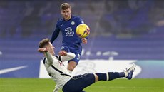 Timo Werner (Chelsea) dává gól. který ale proti Tottenhamu neplatil.