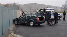 Do plotu sídla n�mecké kanclé�ky Angely Merkelové v Berlín� o�ividn� úmysln�...