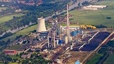 Elektrárna Mlník, odpedu výrobní provozy EM I, EM II a EM III. Teplárna...