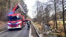 Dopravní nehoda na Klatovsku. idi ve vysoké rychlosti vyjel ze silnice,...
