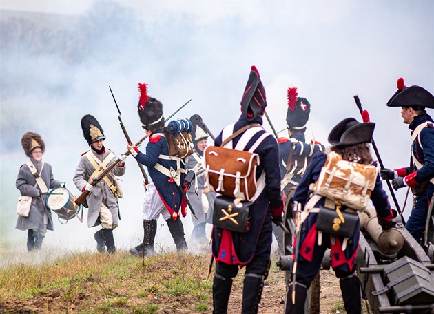 Bitevních ukázek se pi 215. výroí stetu u Slavkova úastnilo kvli covidu...