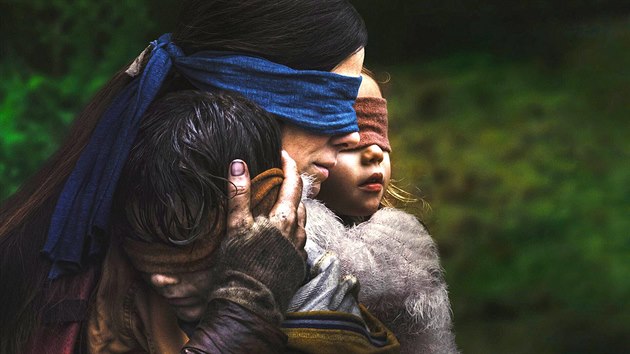 Kniha byla pedlohou seriálu Bird Box na Netflixu