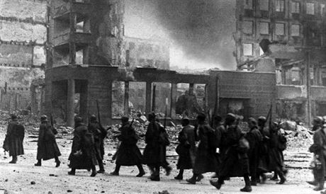 Bitva u Stalingradu (podzim 1942  zima 1943)