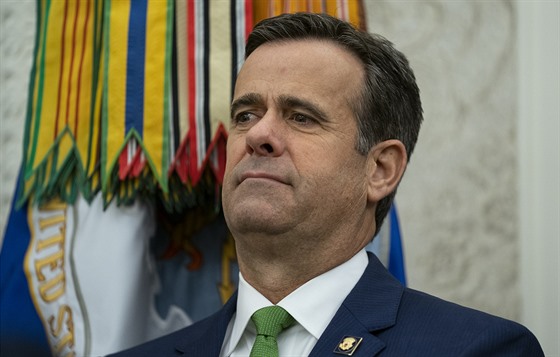 �editel amerických tajných slu�eb John Ratcliffe (3. prosince 2020)