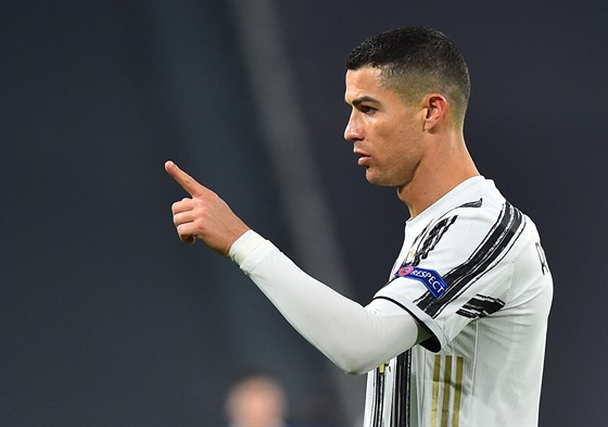 Cristiano Ronaldo jet v dresu Juventusu. 