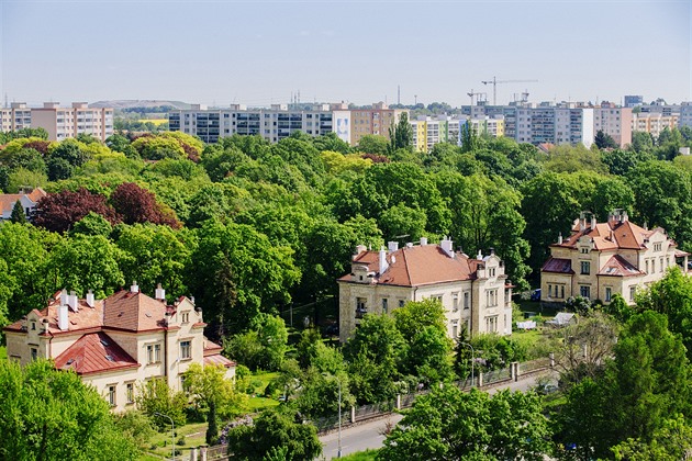Závažné ohrožení občanů. Vedení Prahy 8 se diví vycházce pro vraha a klade otázky