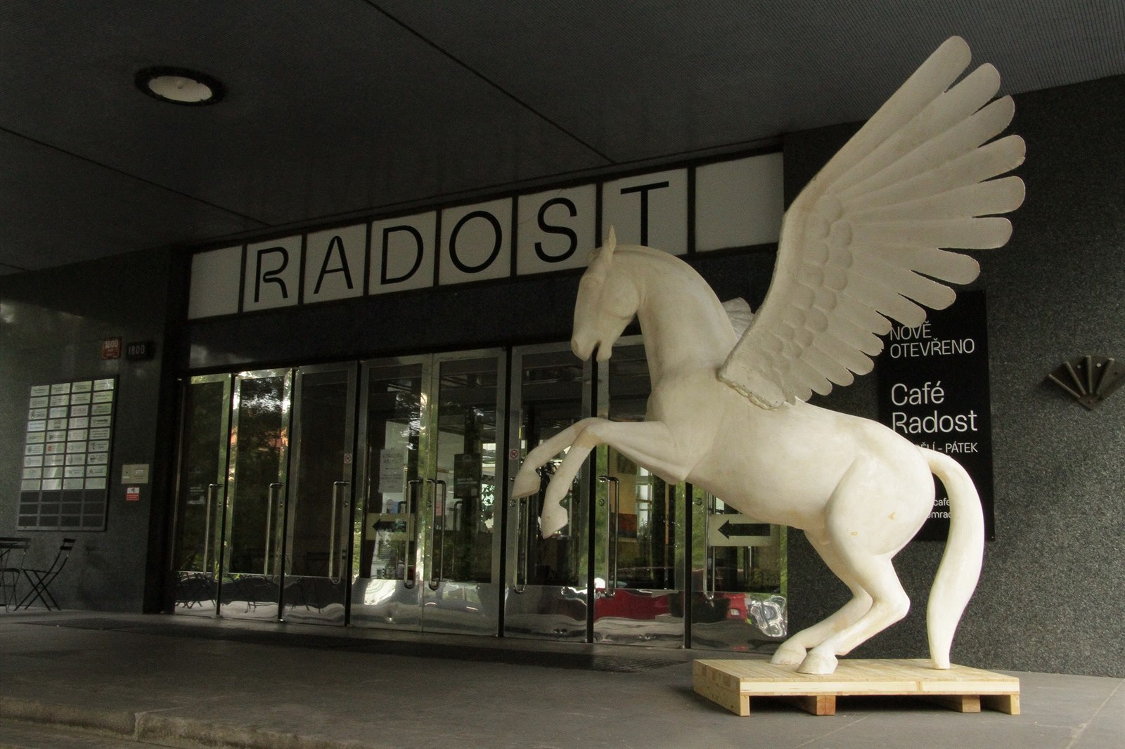 D�m Radost: Nové centrum kultury v dolním �i�kov�