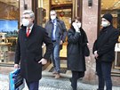 Ministr Havlíek vyrazil na inspekci po znovuotevených praských obchodech