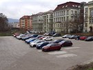 idii v centru Ústí nad Labem mohou od loska vyuívat placené stání se 74...