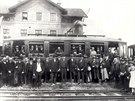 První elektrifikovaný spoj v Klimkovicích, 16. 5. 1926 GPS: 49.7833936N,...