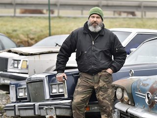 Vlastimil Lehečka provozuje s přáteli ve Stonařově kompletně vybavené renovační...