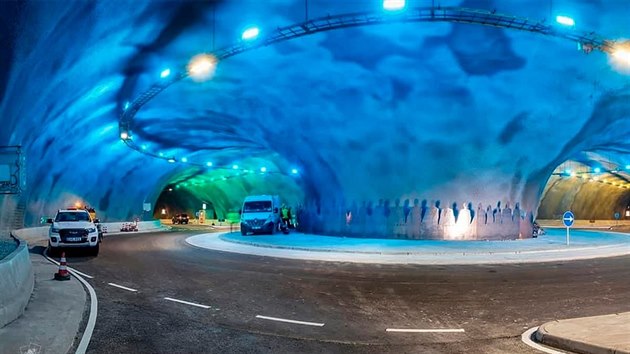 Podmosk tunel na Faerskch ostrovech