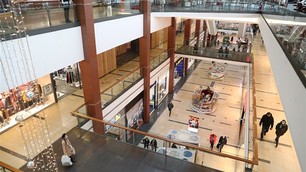 Znovuoteven prask nkupn centrum Galerie Harfa. (3. prosince 2020)