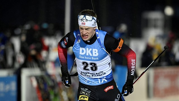 Tarjei B ve sprintu v Kontiolahti.