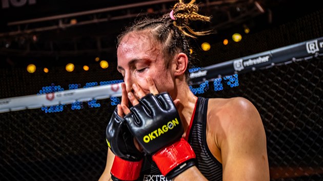MMA zápasnice Lucie Pudilová emotivně prožila první vítězství po dvou letech.