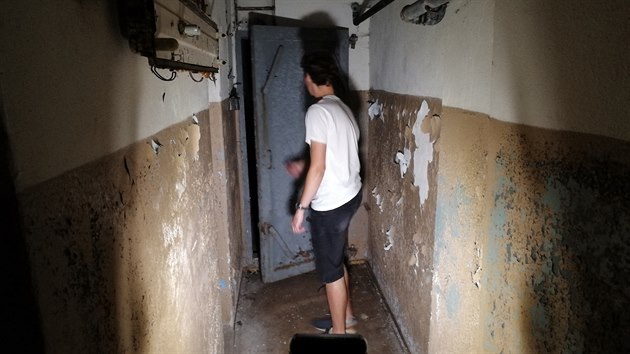 Z nat��en� sn�mku Kryty CO