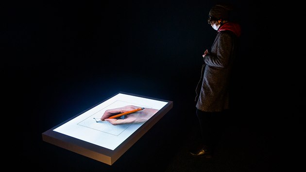 Galerie modernho umn v Hradci Krlov otevela stlou expozici Minul stolet - dvacet osobnost. Na snmku je obraz Zbyka Baladrna Modely vesmru z roku 2009 (3. 12. 2020).