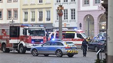 V Trevíru na západě Německa vjelo auto na pěší zónu. (1. prosince 2020)