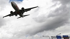 První Boeing 737 Max s pasažéry po 20měsíčním zákazu přistál v Brazílii. (9....