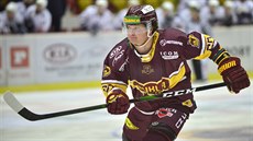 Mat�j Pekr z Jihlavy v zápase proti Kolínu.