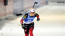 Norka Tiril Eckhoffová bhem druhého sprintu v Kontiolahti.