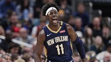 Jrue Holiday v dresu New Orleans pi oslavách tíbodového úspchu