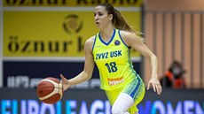Ivana Dojki�ová z USK Praha v zápase a ASVEL Lyon
