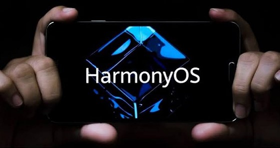 Huawei u zaátkem ervna nasadí vlastní operaní systém Harmony.