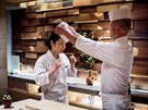Mizuho Iwaiová se uí v luxusní restauraci Onodera v japonském Tokiu. (16....